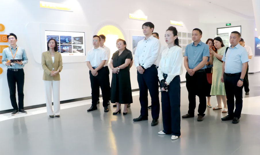 Tao Min and his delegation from Chongqing Qijiang District Federation of Industry and Commerce visited Jerei Digital.